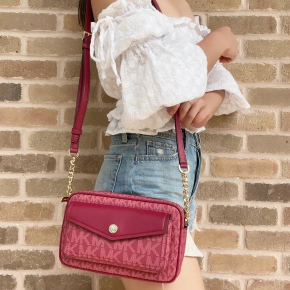 NWT Michael Kors Handbag💕Gaby’sBags - Picture 2 of 7